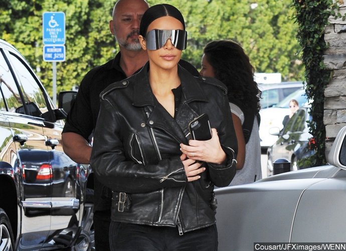 Kim Kardashian May Return to Paris for Fashion Week Despite Her Post-Robbery Trauma