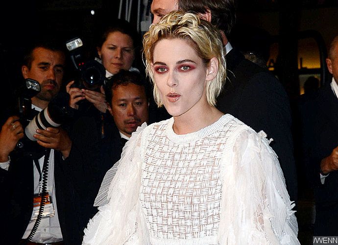 Kristen Stewart Responds After Her Film 'Personal Shopper' Got Booed at Cannes