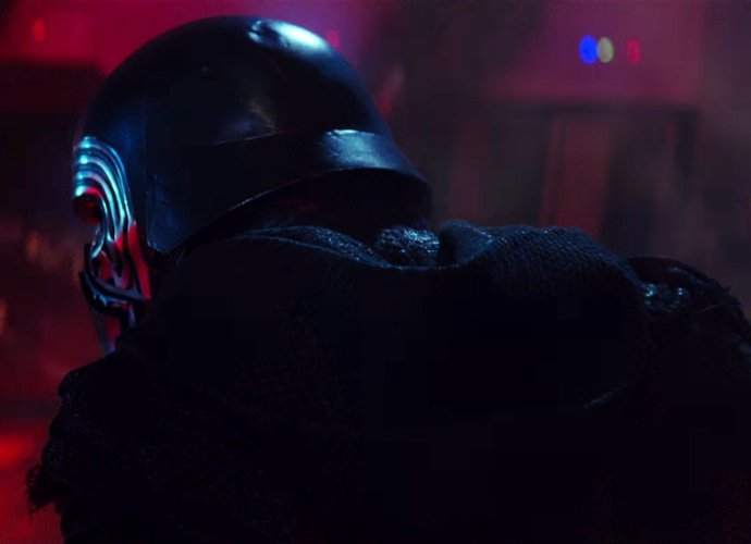 Take a Look at Kylo Ren's Hilarious Reaction to 'Rogue One: A Star Wars Story' Trailer