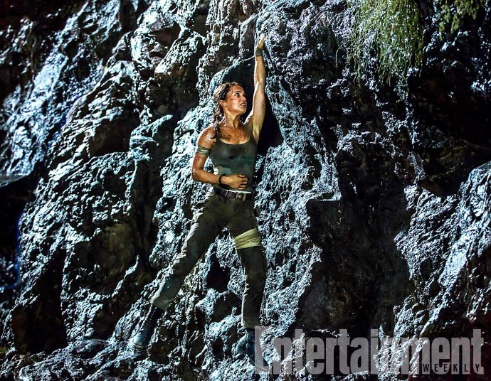 Lara Croft Dangling Off a Cliff in New 'Tomb Raider' Photo