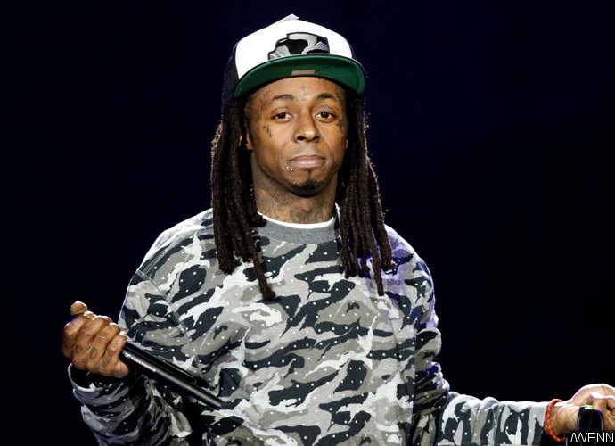 Lil Wayne's 'Goon Squad' Tackles Stage Crasher at Rolling Loud Festival