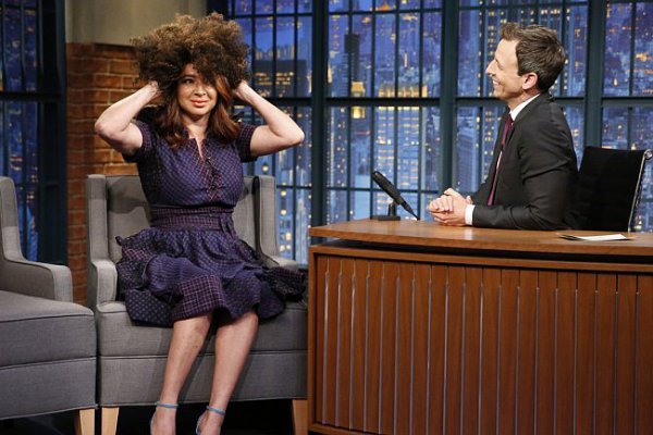 Video: Maya Rudolph Impersonates Rachel Dolezal on 'Late Night with Seth Meyers'