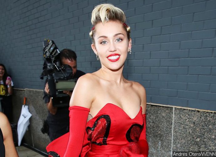 Secretly Married? See Miley Cyrus' New Band on Her Ring Finger