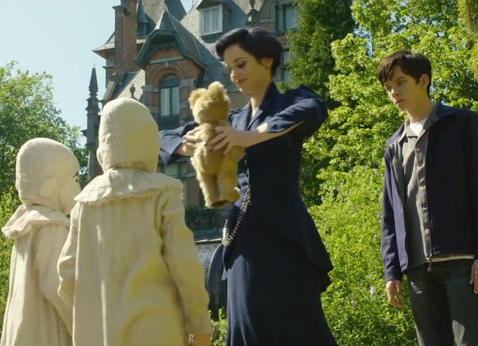 Visit 'Miss Peregrine's Home for Peculiar Children' in First Trailer for Tim Burton's Movie