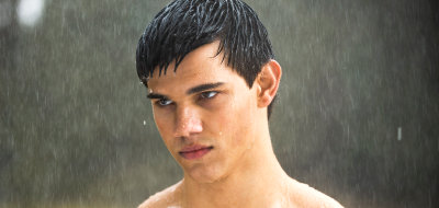 Taylor Lautner has become the talk of the town for 'New Moon' 
