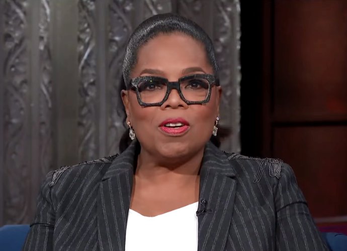 Video: Oprah Winfrey Gets a Sign to Run for President From 'God' on 'Late Show'