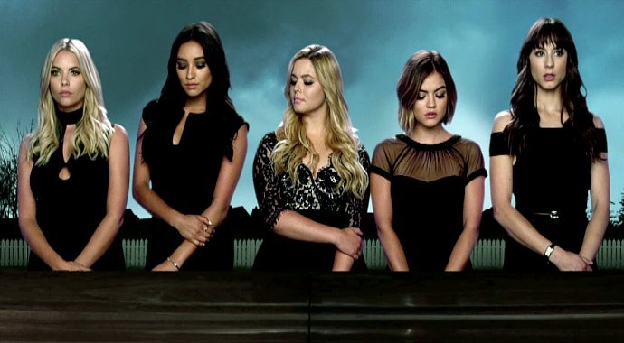 'Pretty Little Liars' New Intro Released in Full