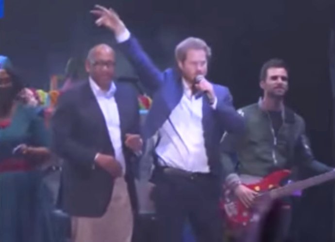 Video: Prince Harry Joins Coldplay Onstage During Kensington Palace Concert