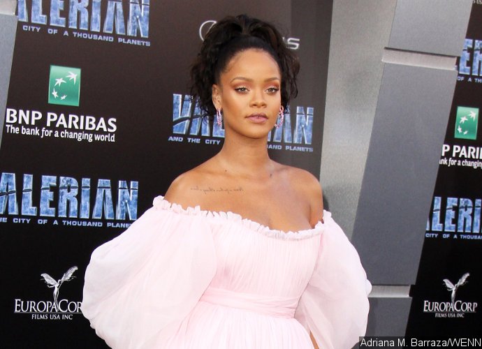 Rihanna's Flowing Pink Dress at 'Valerian' Premiere Gives Bubblegum and Princess-y Vibe
