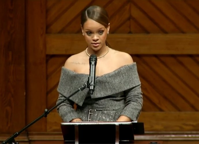 Watch Rihanna's Cheeky Speech as She's Honored as Humanitarian of the Year by Harvard