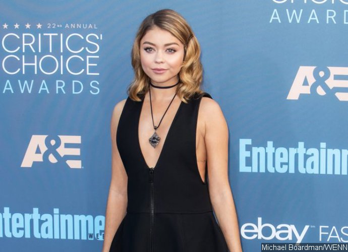 Sarah Hyland Gets Topless in New Instagram Picture