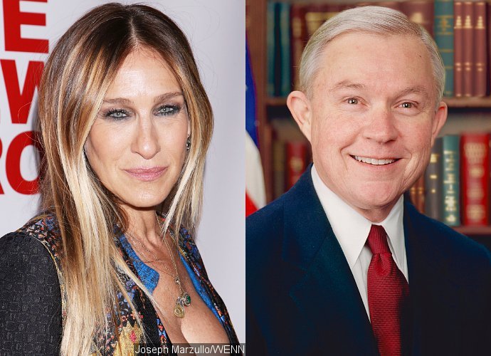 Sarah Jessica Parker Channels Carrie Bradshaw to Poke Fun at Jeff Sessions' Russia Controversy