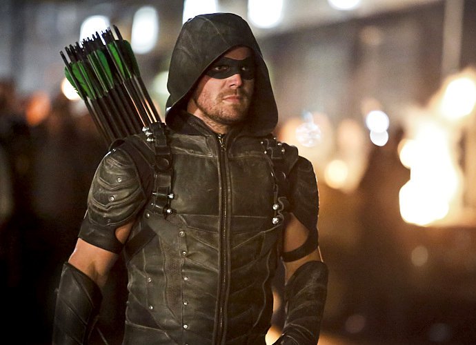 'Arrow' Star Stephen Amell Teases the Return of Mystery Character and 'Meaner' Season 5