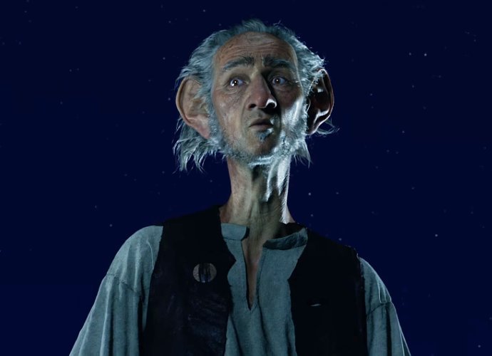 First Trailer of 'The BFG' Shows the Giant's Face and Incredible Images
