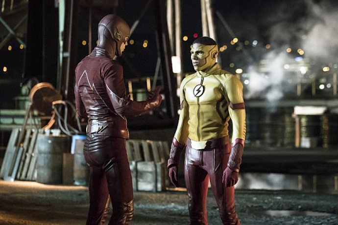 'The Flash' Teases Flashpoint Storyline in First Official Images From Season 3