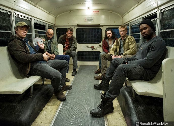 'The Predator' New Photo Offers First Look at Thomas Jane and Alfie Allen