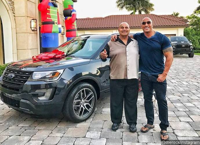 Dwayne 'The Rock' Johnson Surprises His Dad With New Car for Christmas