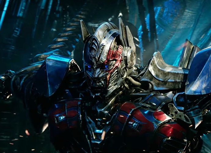'Transformers: The Last Knight' New Trailer Shows Evil Optimus