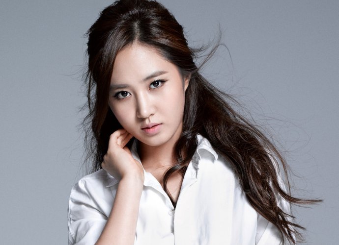 Girls' Generation's Yuri Debuts New Short Haircut, Gets Mixed Reactions