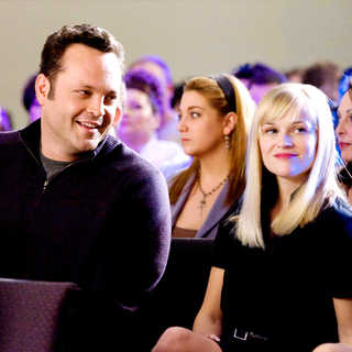 Vince Vaughn stars as Brad and Reese Witherspoon stars as Kate in New Line Cinema's Four Christmases (2008)
