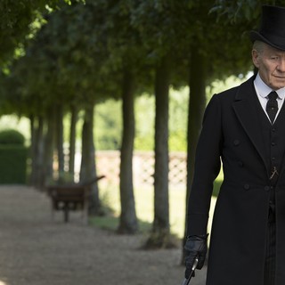 Mr. Holmes Picture 6