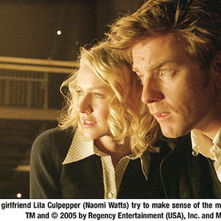 Ewan McGregor as Sam Foster and Naomi Watts as Lila Culpepper in Stay (2005)