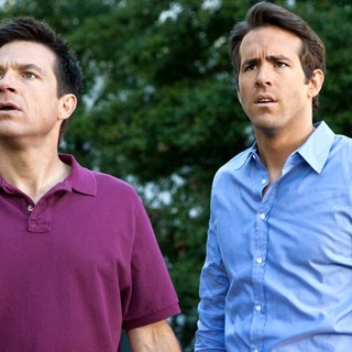 Jason Bateman stars as Dave and Ryan Reynolds stars as Mitch in Universal Pictures' The Change-Up (2011)