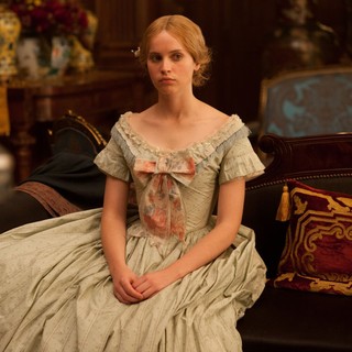 The Invisible Woman Picture 6