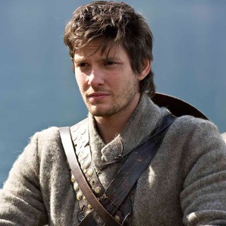 Ben Barnes stars as Tom Ward in Universal Pictures' Seventh Son (2015)