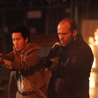 Jason Statham as Jack Crawford in Lions Gate Films' War (2007)