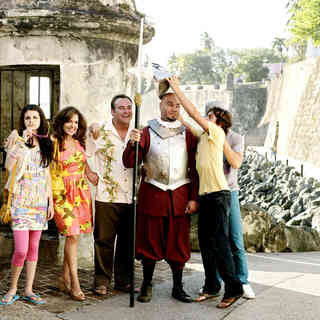 Selena Gomez, Maria Canals Barrera, David DeLuise and Jake T. Austin in Disney Channel's Wizards of Waverly Place: The Movie (2009)