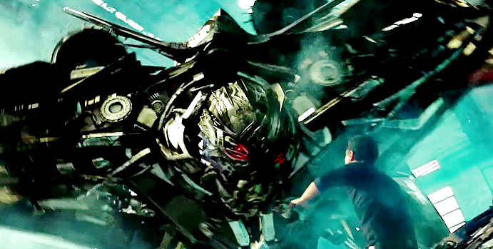 A scene from DreamWorks SKG's Transformers: Revenge of the Fallen (2009)