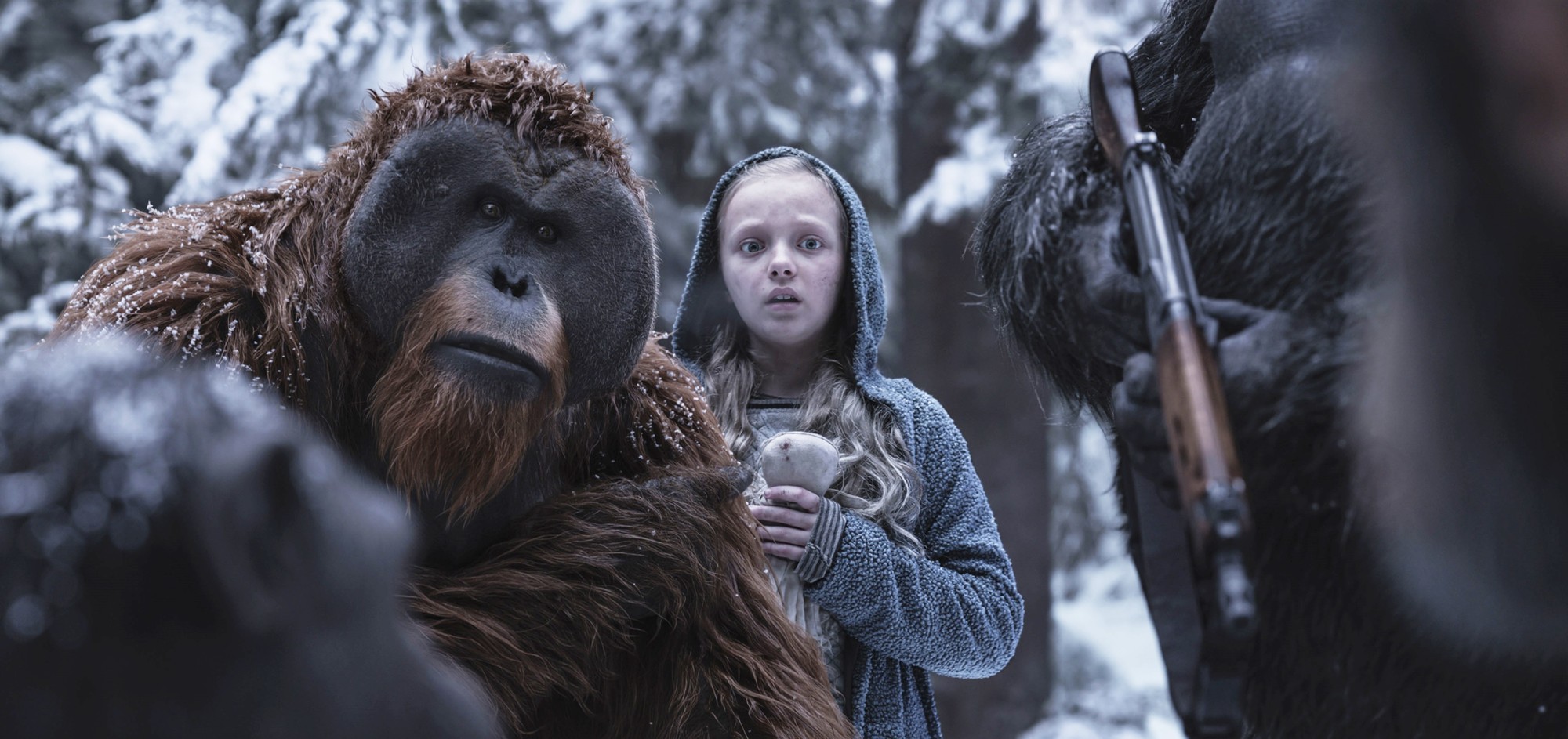 Maurice and Amiah Miller (Nova) in 20th Century Fox's War for the Planet of the Apes (2017)