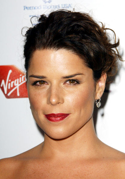 Neve Campbell