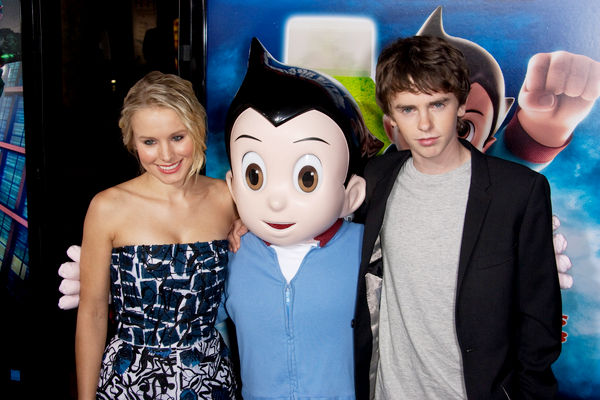 Kristen Bell, Freddie Highmore