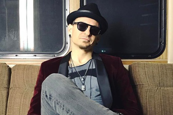 Linkin Park's Frontman Chester Bennington Commits Suicide at 41