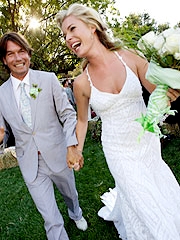 Rebecca Romijn and Jerry O'Connell Get Hitched