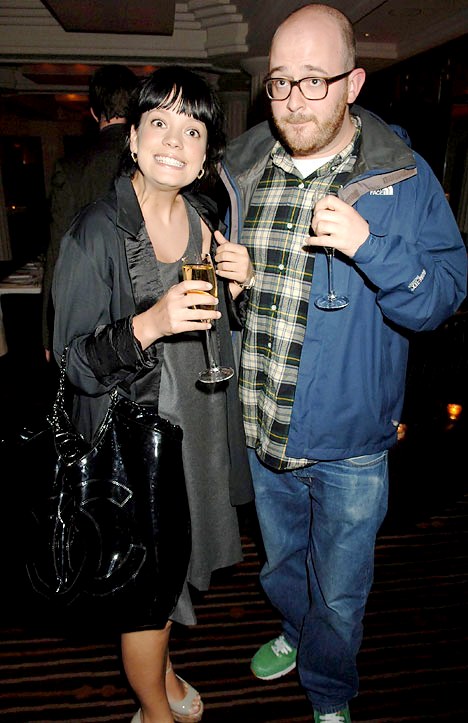 Lily Allen Single Again, Desperate for a New Man