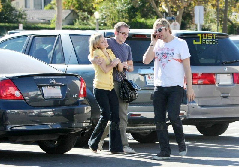 Kristen Bell Has a New Boyfriend