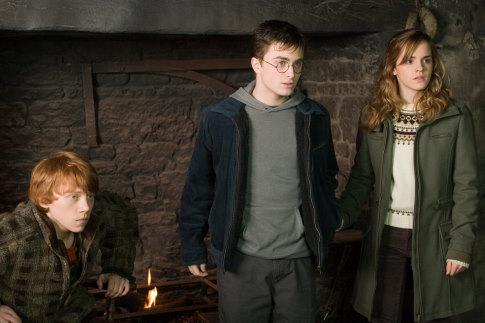 Harry Potter and the Deathly Hallows Will Be Two Parts Film?