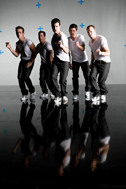 Video Premiere: New Kids On The Block's 'Single' Feat. Ne-Yo