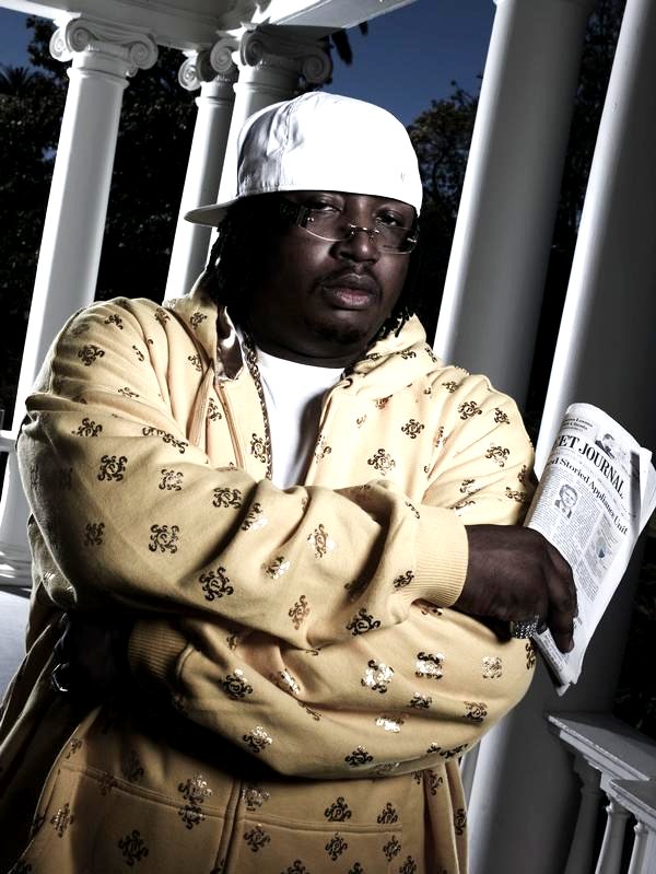 Video Premiere: E-40's 'Wake It Up' Feat. Akon
