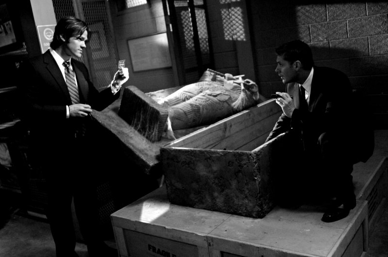 A Clip of 'Supernatural' 4.05: Monster Movies