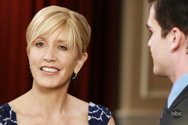 Sneak Peeking 'Desperate Housewives' 5.04: Back in Business
