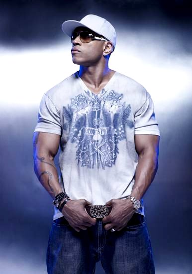 Video Premiere: LL Cool J's 'Mr. President' Feat. Wyclef Jean