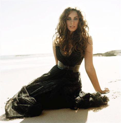 Video Premiere: Leona Lewis' 'Run'