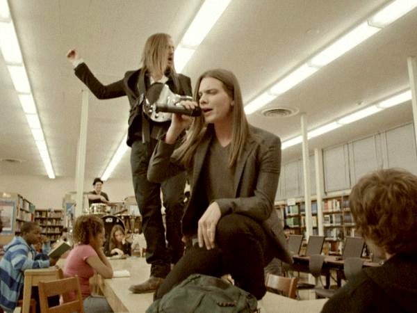 Video Premiere: The Red Jumpsuit Apparatus' 'You Better Pray'