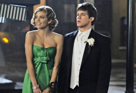 Preview of '90210' First Season Finale: Naomi Vs. Annie