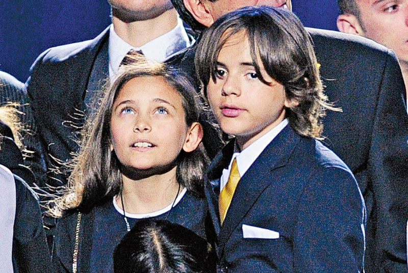Michael Jackson's Kids to Accept Grammy Award on His Behalf
