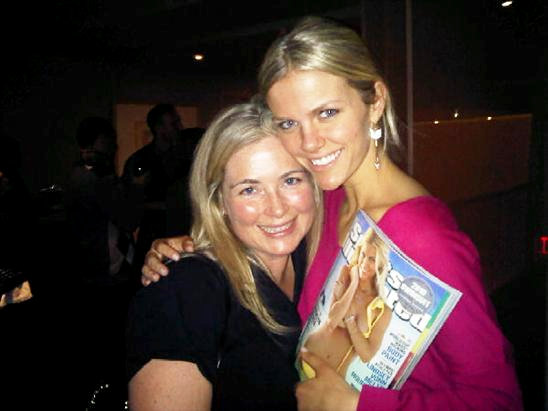 Brooklyn Decker Is Swimsuit Issue's New Cover